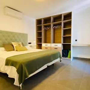 https://casa-diaz-recuerda-bajo.1costadelsol.com