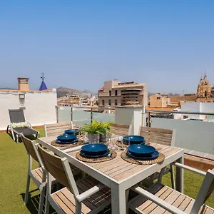 https://sunny-terrace-old-town-views.hotelsinnerja.org